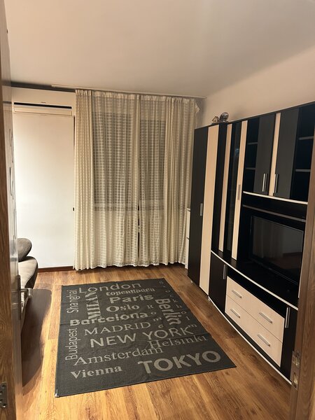 Nicolae Grigorescu, Titan, garsoniera.